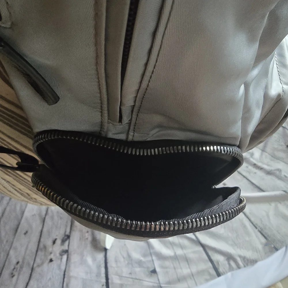 Tumi Voyageur Carson Backpack Nylon in Grey Mist - Picture 11 of 14